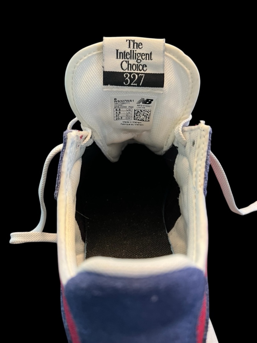 New Balance Lifestyle 327 ‘Atlantic Horizon’ Colorway Running Sneakers - Picture 6 of 7